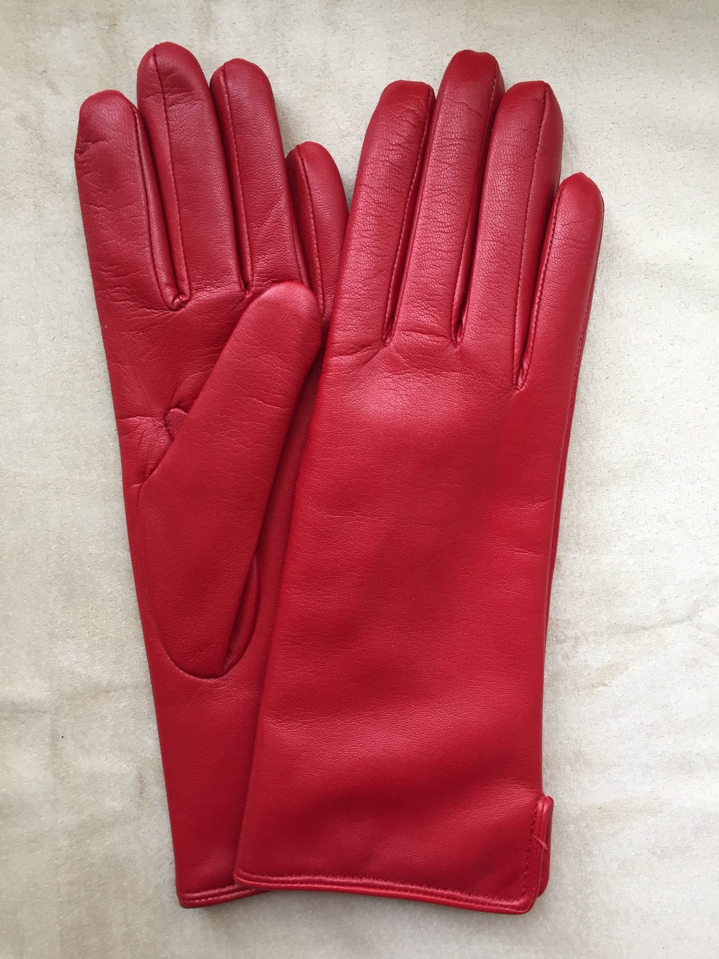 Women’s Classic style winter gloves