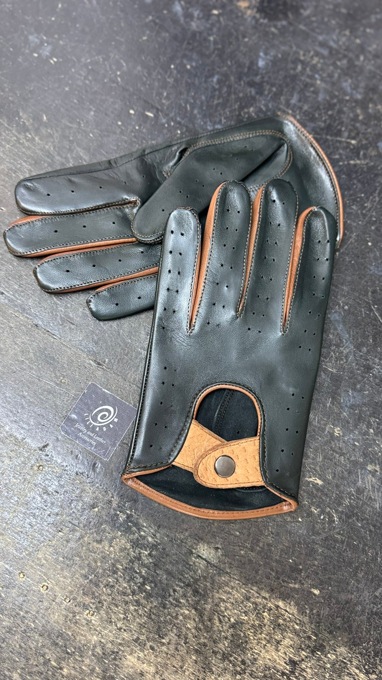 Men’s Leather Driving Gloves Green NEW