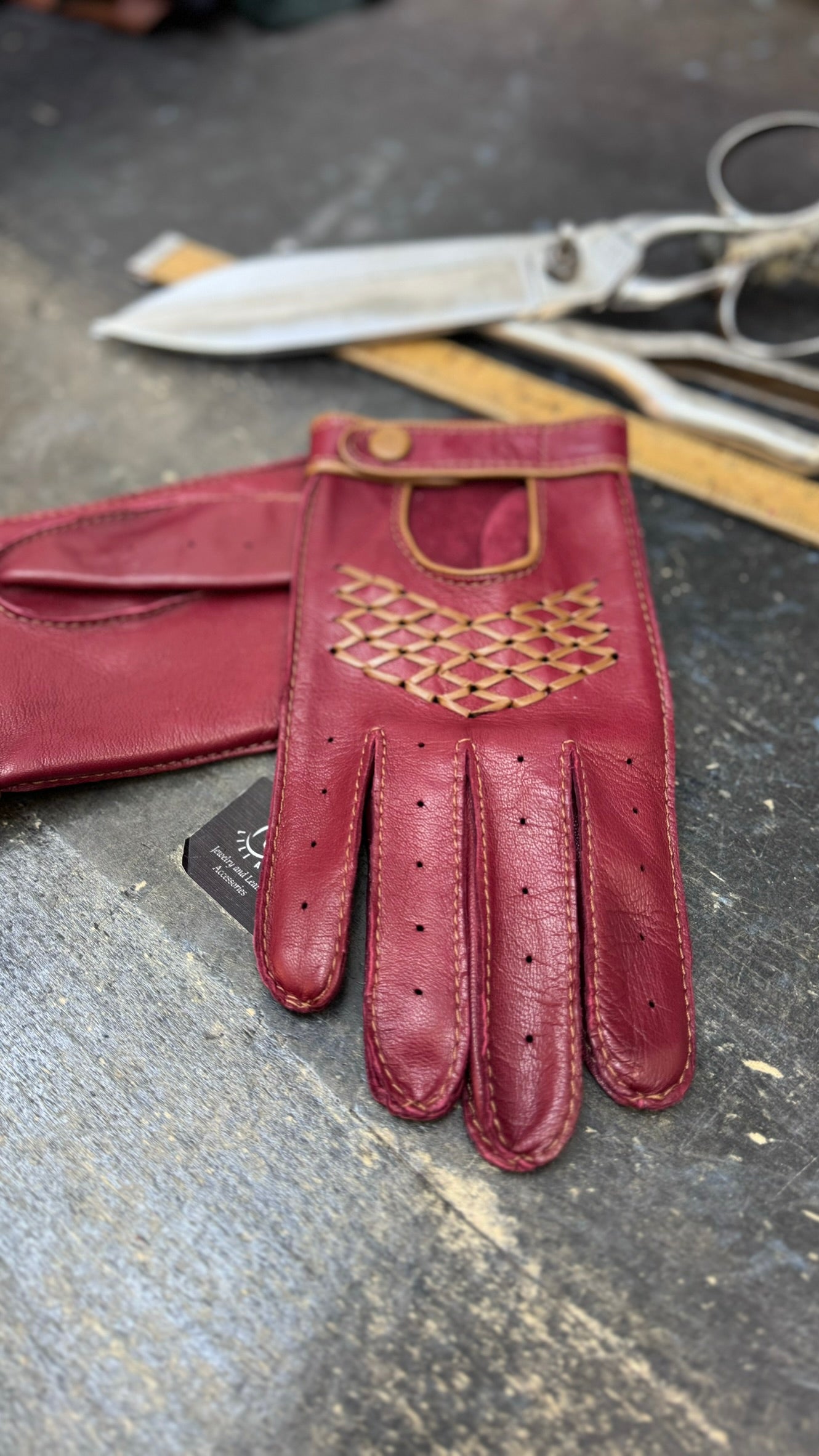Men’s Leather Driving Gloves NEW