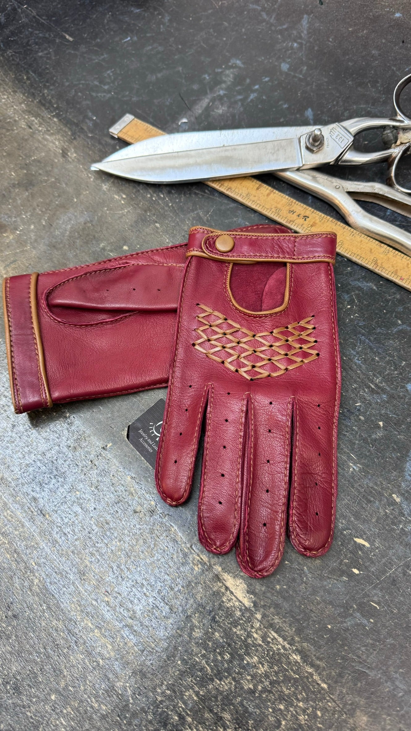 Men’s Leather Driving Gloves NEW