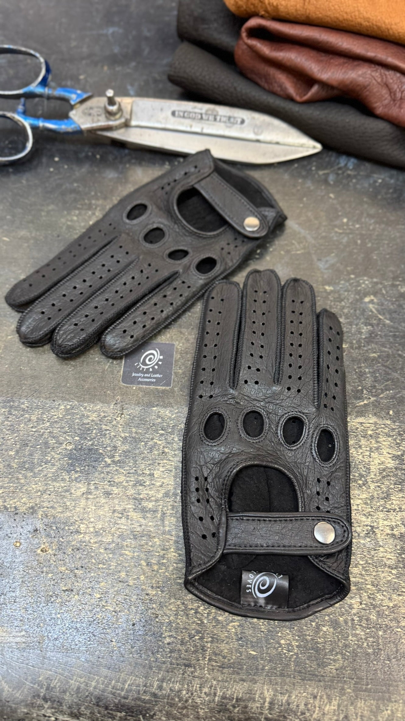 Black Peccary Driving Gloves For Men