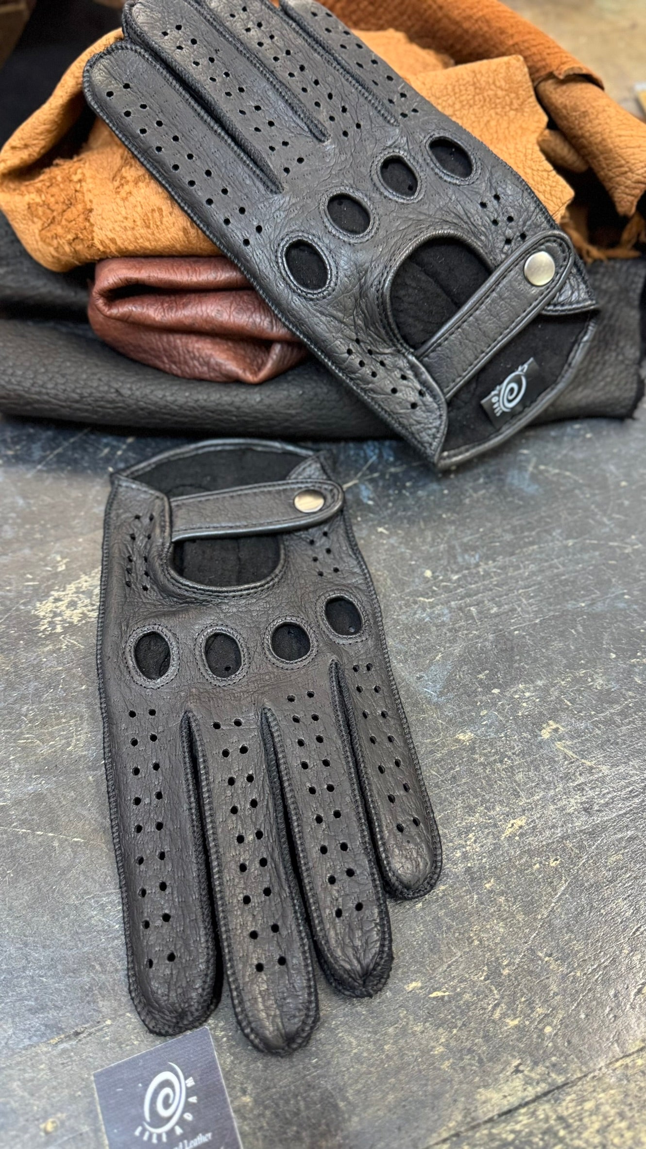 Black Peccary Driving Gloves For Men