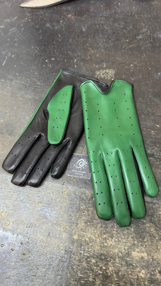 Ferrari-inspired driving gloves for women NEW