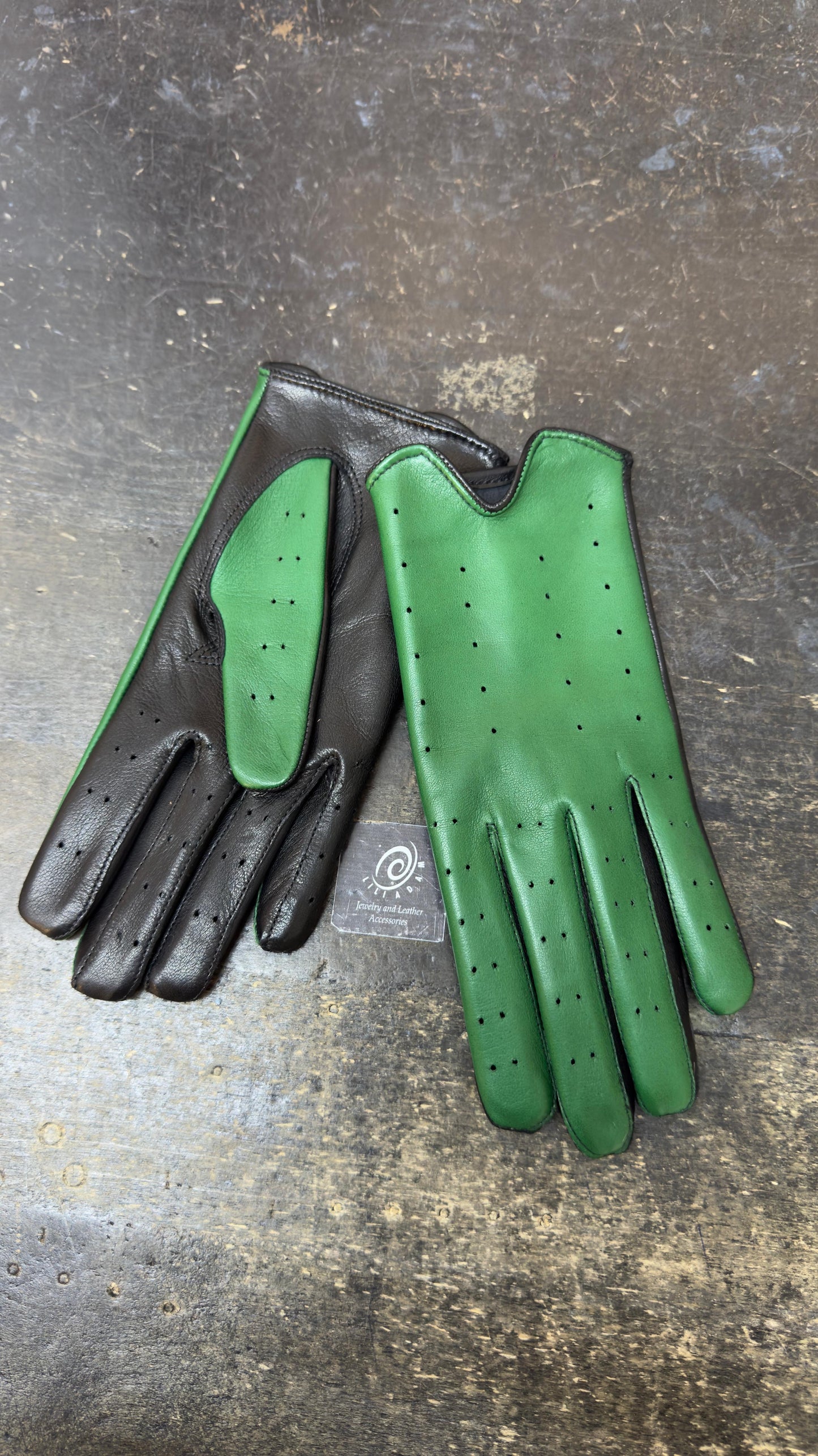 Ferrari-inspired driving gloves for women NEW
